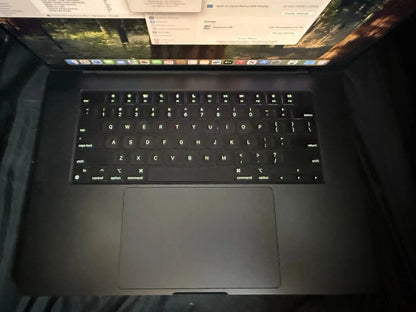 Apple MacBook Pro 16 2023 M3 Max 16-Core 40-Core 64GB 4TB Space Black Excellent