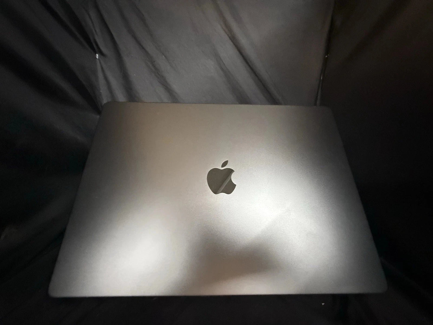 Apple MacBook Pro 16 2023 M3 Max 16-Core 40-Core 64GB 4TB Space Black Excellent